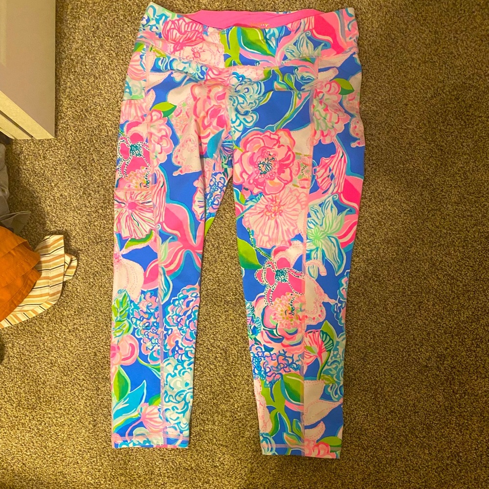Lilly Pulitzer EUC in full bloom leggings
